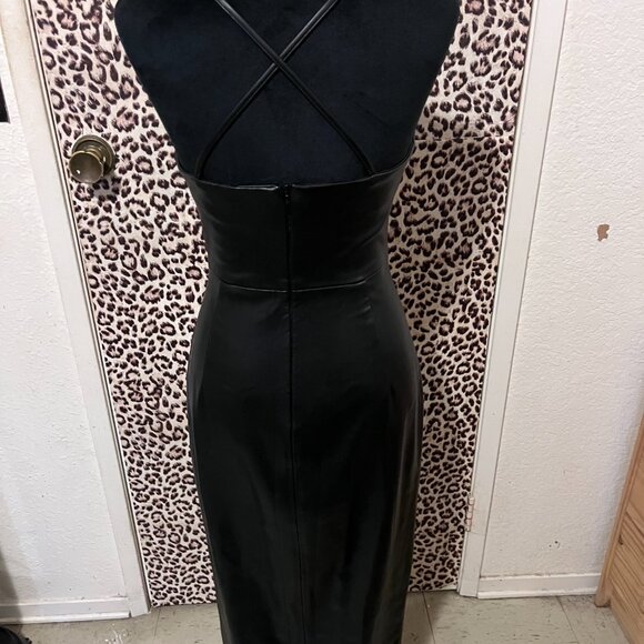 Black Zara Dress - Picture 2 of 3